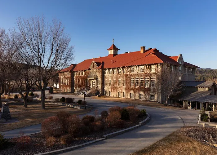 St. Eugene Golf Resort & Casino